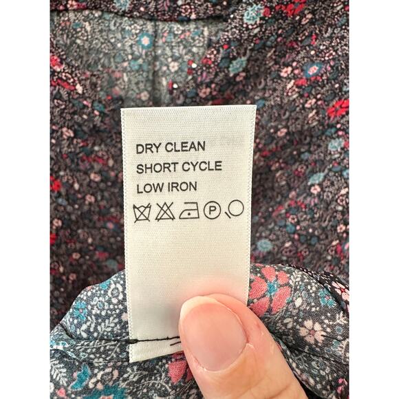 ETCETERA | 100% Silk Floral Blouse Black Multicolor Long Sleeve | Size 12 - Picture 7 of 7